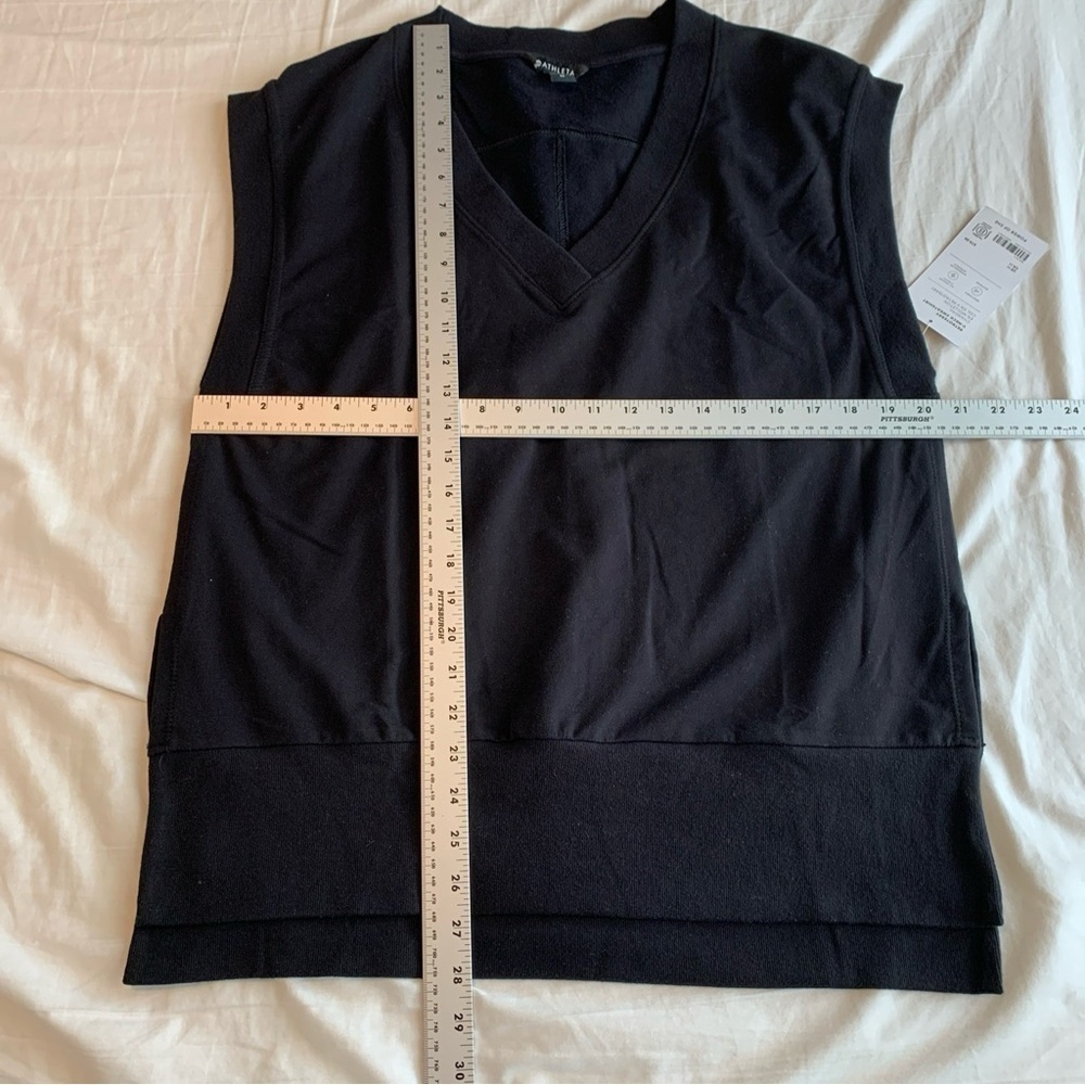 ATHLETA Black Retroterry V-Neck M Sweatshirt Tee Top Minimalist Comfy Side Slit - Picture 9 of 9